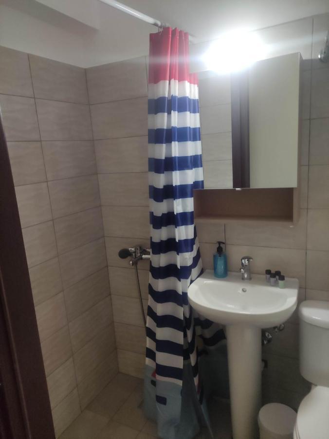 G M 3 Rooms Kentpo In The Heart Of The City Larissa Exterior foto